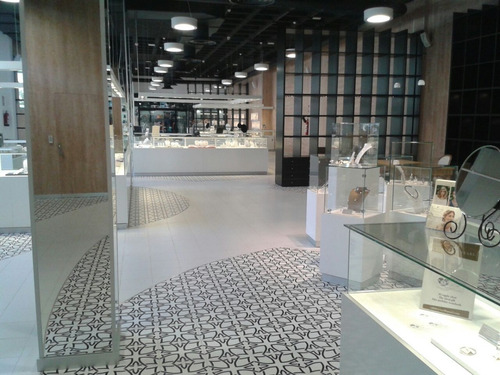 Porcelanato Europeo Vanguard Plus Natural 30 X 30