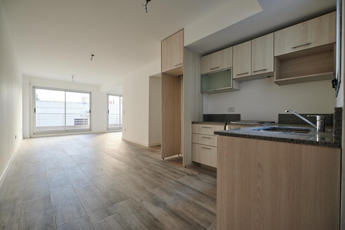 Imagen 6 de 28 de Venta Departamento 3 Amb Con Terraza En Barracas!!!
