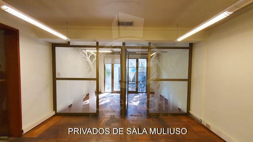 Oficina En Venta En Providencia, 25 Privados-7 Baños-10 Est.
