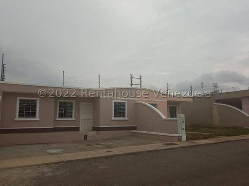 Imagen 11 de 17 de Casa En Venta Roca Del Norte Barquisimeto 22-25362 Jcg
