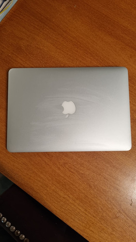 Macbook Air 13  - Early 2015