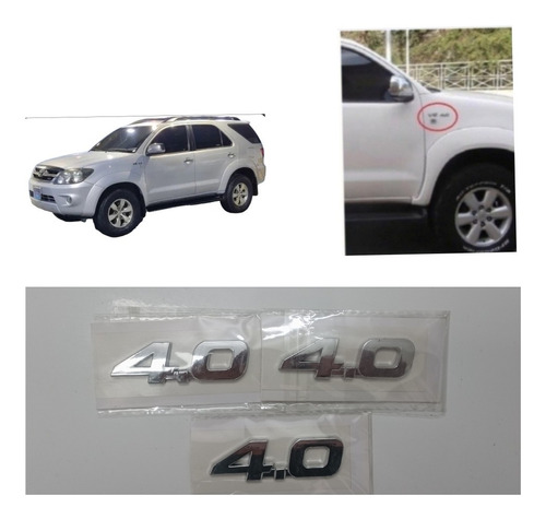 Emblema 4.0 De Guardafango Toyota Fortuner 