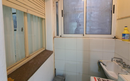 Venta - Departamento 2 Ambientes En Recoleta. Excelente Ubicación. 34 M2.
