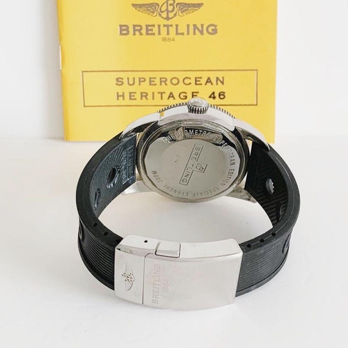 Breitling Superocean Heritage 46 Green Bezel Automático