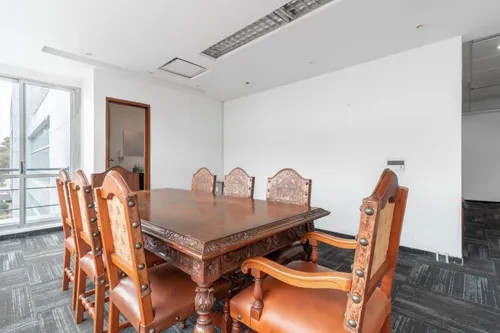 Oficina En Venta En Chicó Reservado. Cod V7148