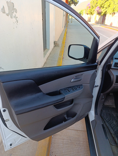 Honda Odyssey 3.5 Lx Minivan At