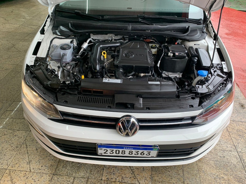 Imagem 10 de 11 de Volkswagen Polo 1.0 200 Tsi Comfortline Aut 2020