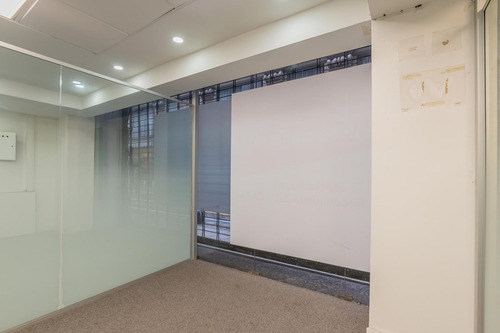 Local En Alquiler Microcentro San Martin 176 Apto Todo Destino 1000 M2