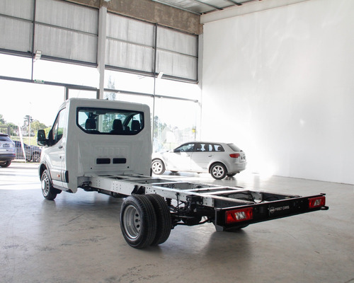 Ford Transit 2.0 Chasis 470E