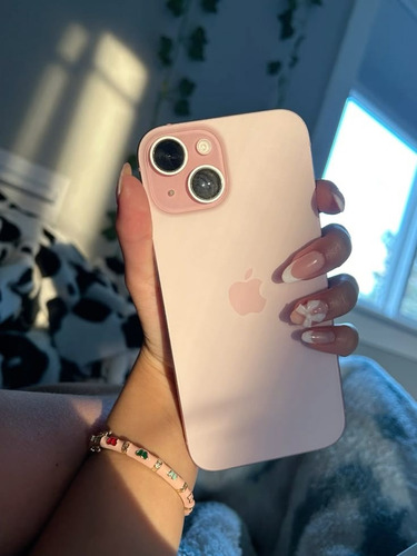 iPhone Rosa 15 256 Esim Rápido Y Hermoso! (Usado)