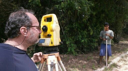 Imagem 4 de 5 de Serviços De Agrimensura , Aerolevantamentos E Projetos.