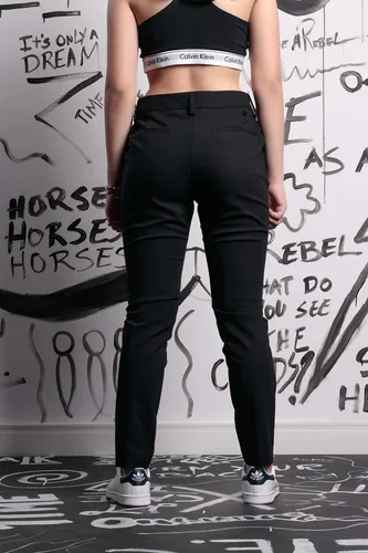 Calça alfaiataria sales calvin klein