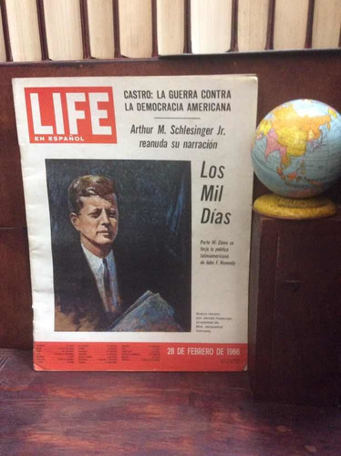 Revista Antigua - Life - 1966 - Castro - Los Mil Días