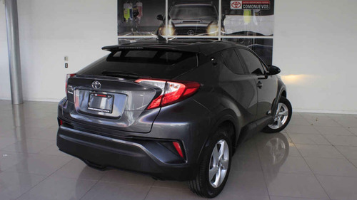 Imagen 5 de 15 de Toyota C-hr 2019 4p Cvt L4/2.0 Aut