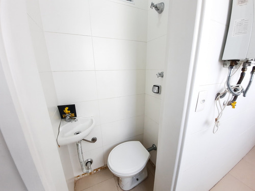 Imagem 17 de 25 de Apartamento Em São Paulo - Sp - Ap0736_sell