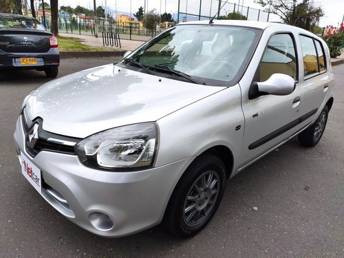 Renault Clio Style Night & Day