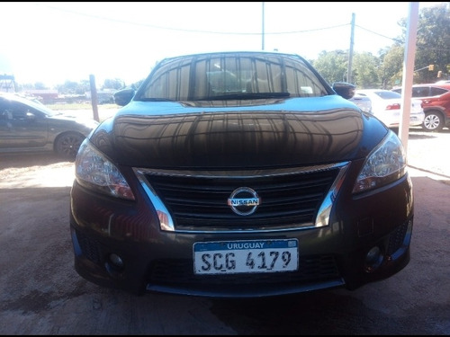 Nissan Sentra 1.8 Exclusive At Cvt 2016