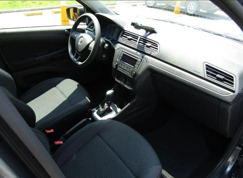 Volkswagen Voyage Trendline At 1600