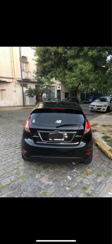 Ford Fiesta Kinetic Desing 1.6 Titanium Powershift 120cv