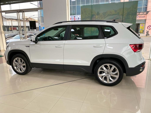 Imagen 8 de 15 de Volkswagen Taos 1.4 250 Tsi Comfortline Lucas Semini 4