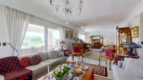 Venta Casa De 6 Ambientes Con Pileta En Haras Santa Maria