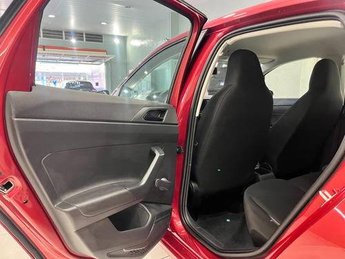Volkswagen Polo 1.0 MPI MANUAL
