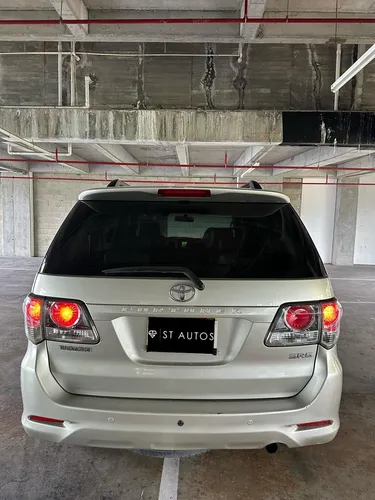 Toyota Fortuner 2.7l 4x2