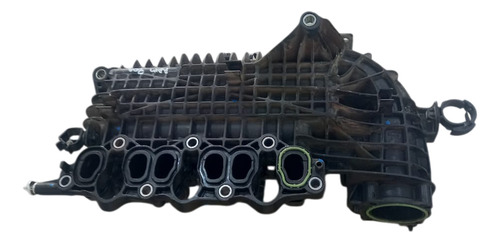 Multiple De Admision Para Ram 700 1.0 Turbo 2024-25 (Usado)