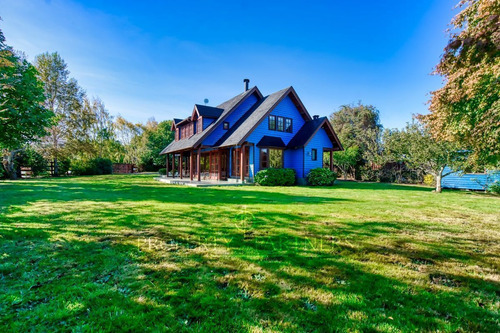 Acogedora Casa Estilo Sureño, Puerto Varas