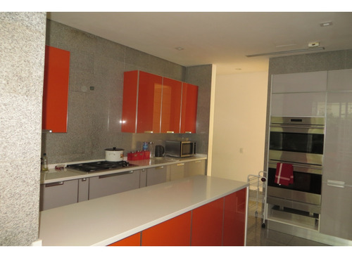 Se Vende Apto Pb 650m2 4h+3s/4.5b+2s/6p La Castellana