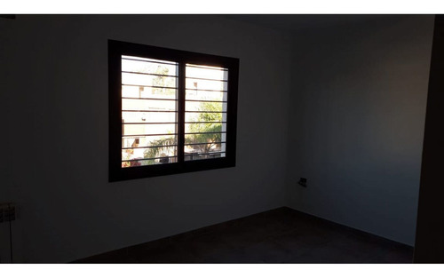 Imagen 20 de 26 de Hermoso Duplex En Barrio Cerrado A La Venta - Nuevo Urca