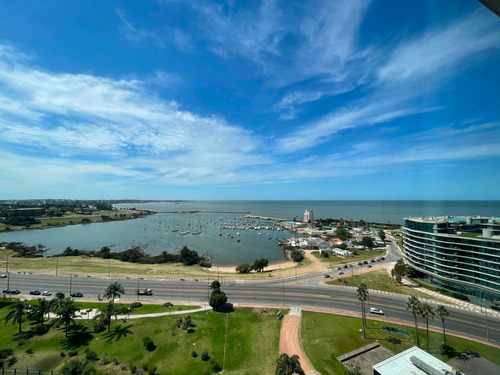 Venta - Apartamento - Puerto Del Buceo - 2 Dormitorios