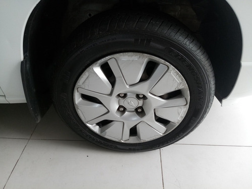 Imagem 9 de 9 de Chevrolet Spin 1.8l Mt Lt 2016