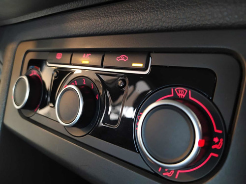 Imagen 14 de 25 de Volkswagen Amarok 2016 2.0 Cd Tdi 180cv 4x2 Trendline At