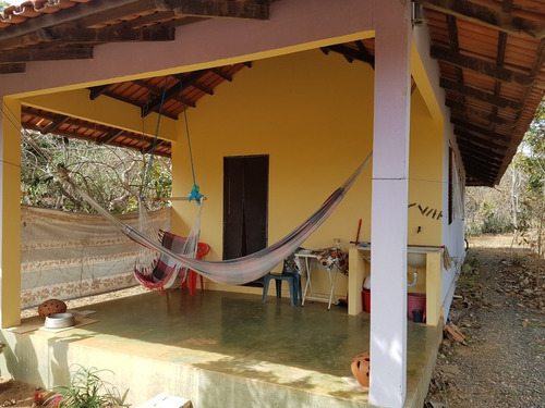 Imagem 12 de 14 de Casas Com 4 Quartos, 2 Casas Particular, 1 Comercial.