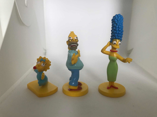 Abuelo Y Nieta Los Simpsons Maggie Y Marge Mama Y Hija Trio