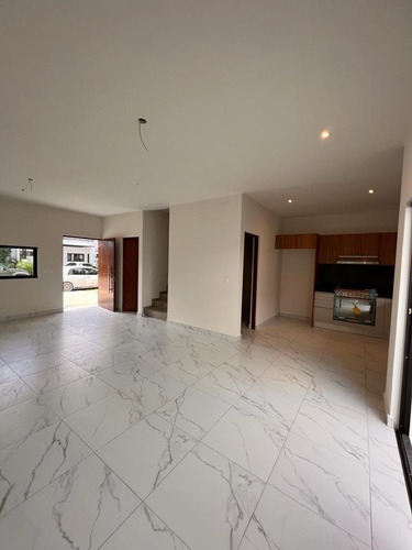 Casa En Venta En Ciudad Del Carmen, Quinta Roo