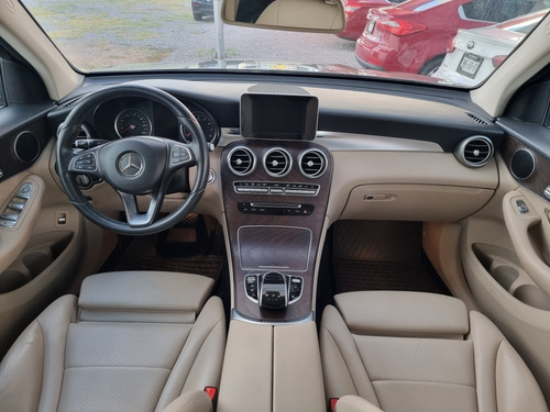 Imagen 12 de 15 de Mercedes-benz Clase Glc 2018 2.0 300 Off Road At