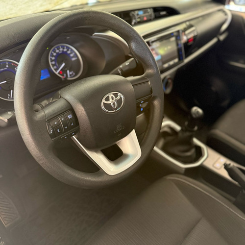 Toyota Hilux Pick-up 2.4 Cd Sr 150cv 4x2
