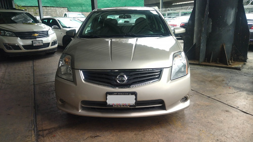 Nissan Sentra 2.0 Custom Cvt