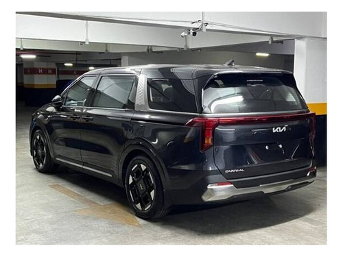 Kia Carnival 3.5 V6 GASOLINA EX AUTOMATICO