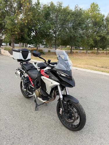 Multistrada V4 Rally