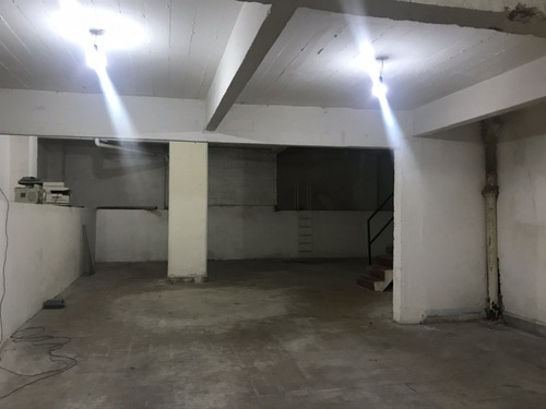 Diri Local Comercial A Mts De 18 Frente A Pza Cagancha 300m2