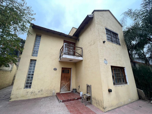 Imagen 1 de 5 de Casa - Barrio Parque Leloir