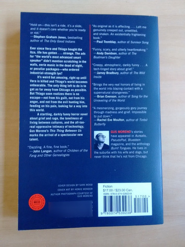 Livro This Thing Between Us Gus Moreno 934y (Usado)