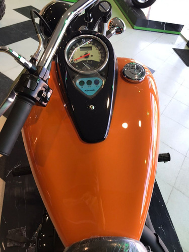 Imagen 18 de 20 de Kawasaki Vulcan 900 Custom 2022 0km Naranja