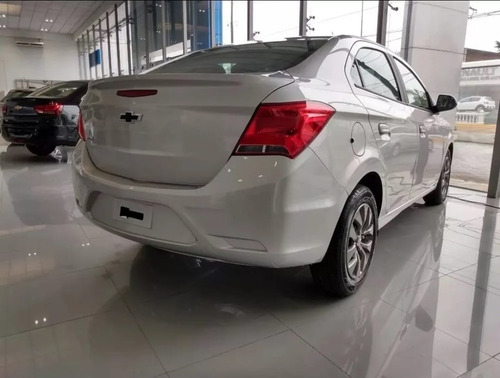 Imagen 9 de 25 de Chevrolet Onix Plus Joy Black 1.4 2023 0km 2022 Prisma Gall6