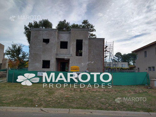 Casa En Venta En Barrio San Matias - Maroto Propiedades