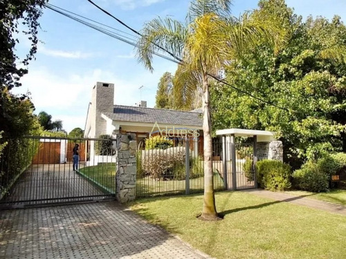 Excelente Oportunidad Casa En Playa Mansa- Ref: 2967