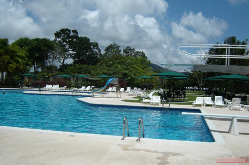 Se Vende O Alquila Accion La Lagunita Country Club